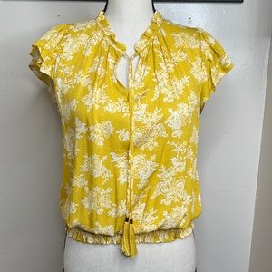 floral bird pattern smocked top ruffled sleeves